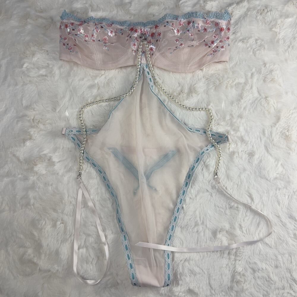 Victoria’s Secret Very Sexy Cherry Blossom Embroidered Mesh Teddy Pink Sz.M NWT - Picture 2 of 7
